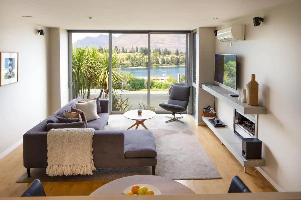 Stunning Lakeview 1 Bedroom Apartment Queenstown Exteriör bild