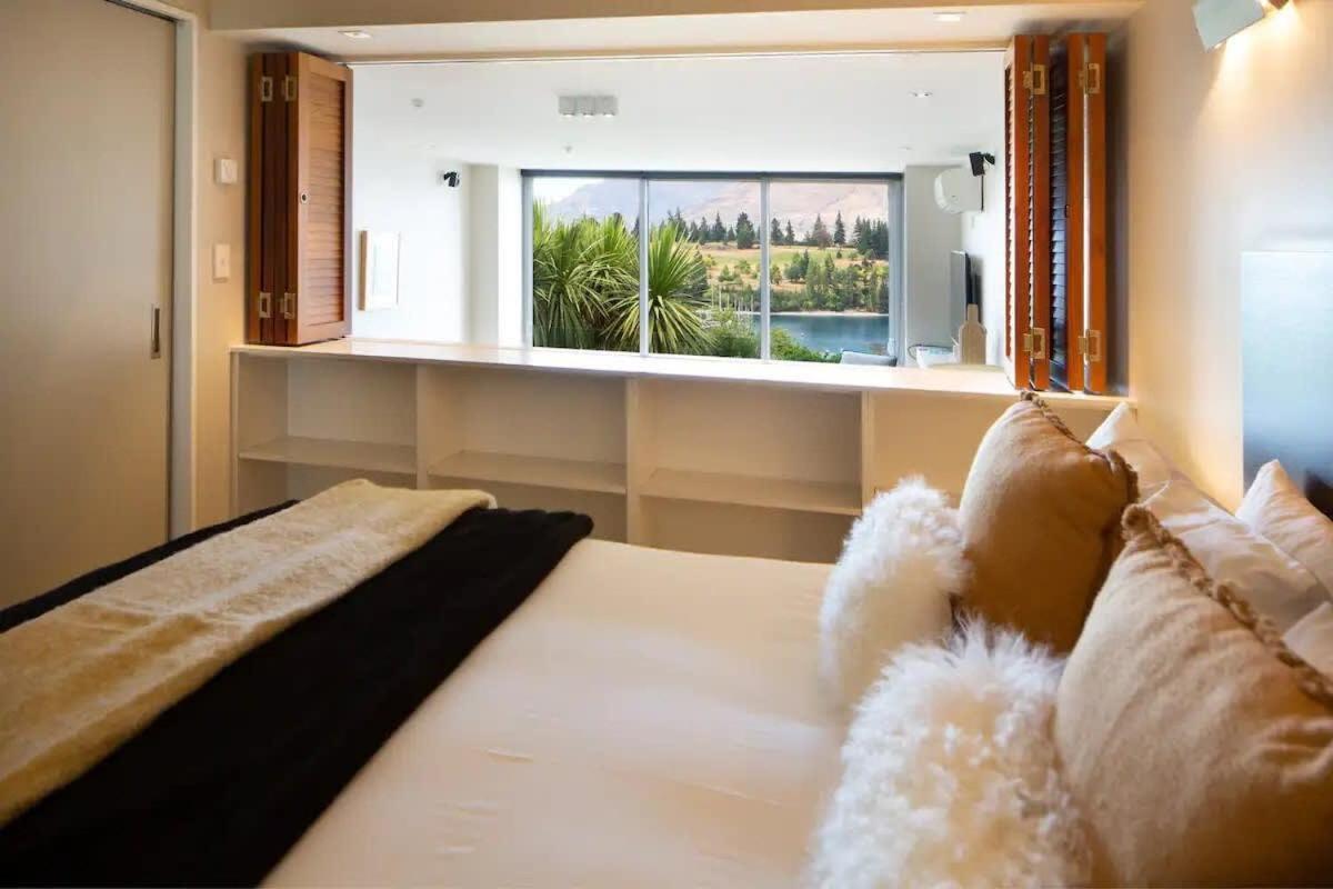 Stunning Lakeview 1 Bedroom Apartment Queenstown Exteriör bild